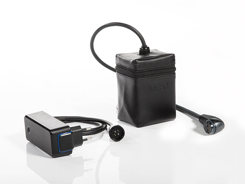 JuCad Carbon Drive 2.0 Golftrolley Akku und Ladekabel